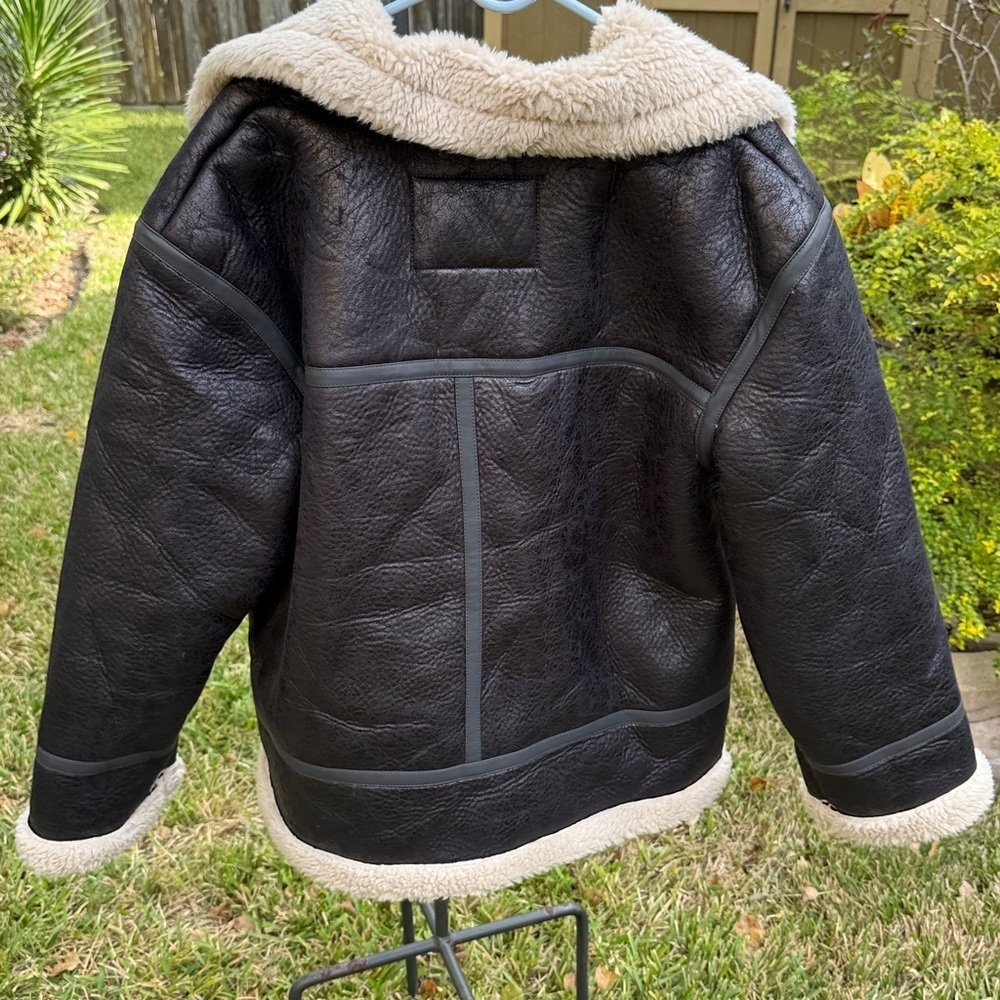 American Eagle AE Oversized Vegan Shearling Moto Jacket Black XL - Picture 16 of 16